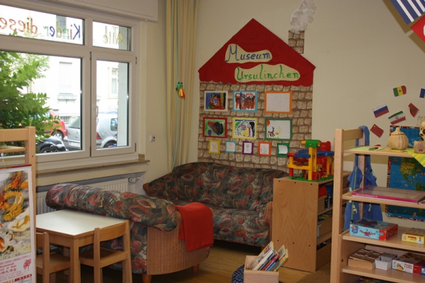 Unsere Lese- und Kuschelecke