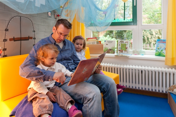 Für eine Bilderbuchbetrachtung sind die Kinder immer zu begeistern