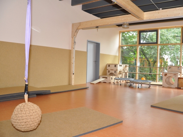 Innen - Turnhalle