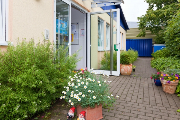 Herzlich willkommen in der Kita Weißdornstraße!