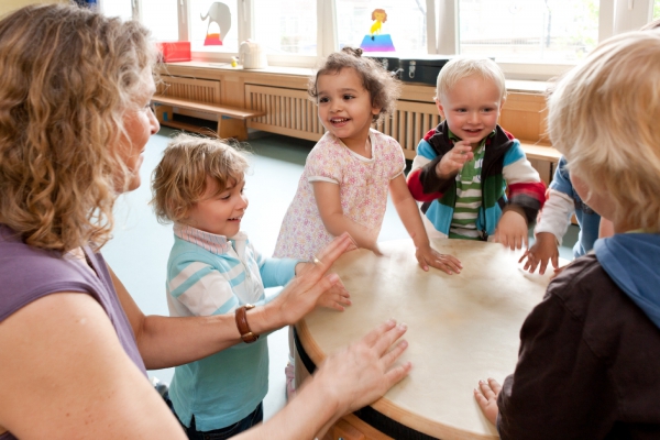 In unserem Musikkindergarten erleben die Kinder Freude am eigenen Tun.