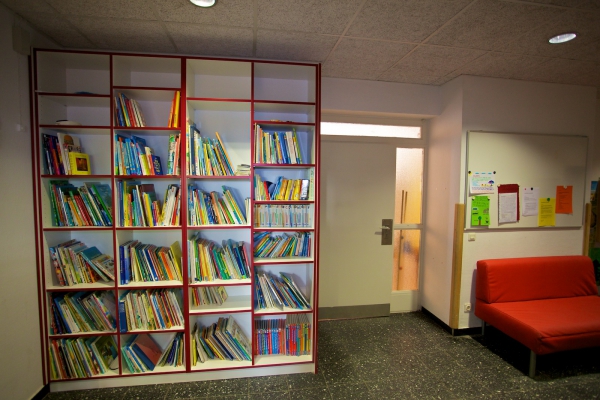 Unsere  Kinderbibliothek ist sehr beliebt bei den Kindern.