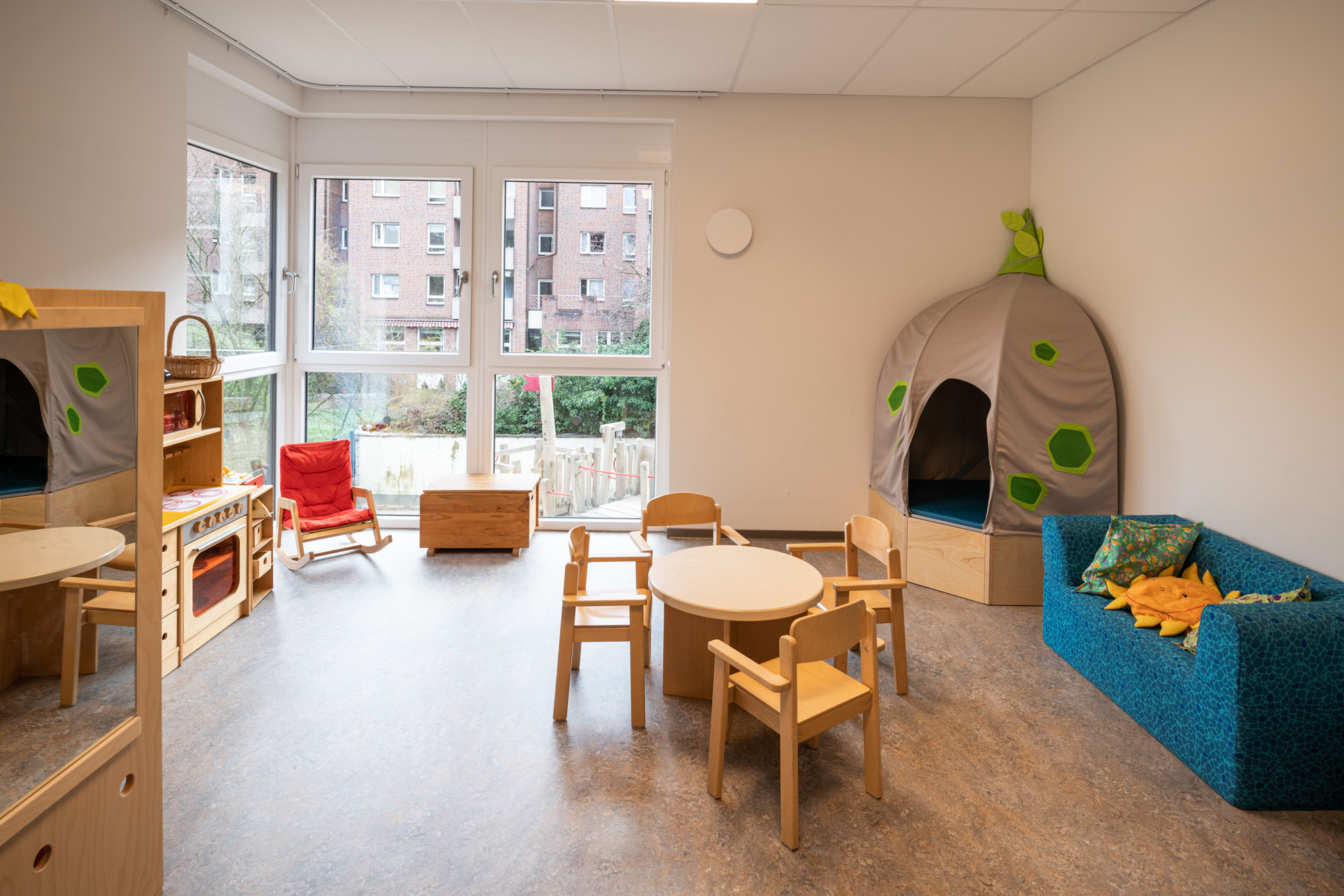 Der Rollenspielbereich bietet Kindern die Möglichkeit, in verschiedene Welten einzutauchen.